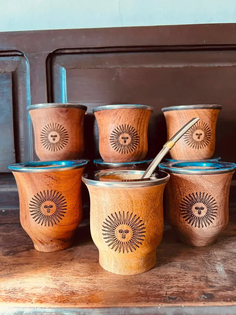 mate de algarrobo grabado
